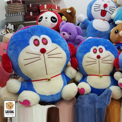 Doremon đeo Headphone