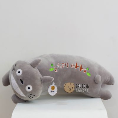 Gối ôm cong Totoro