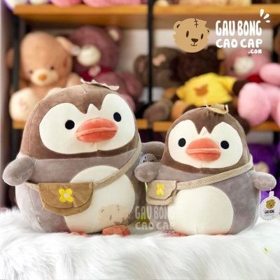 Gấu Bông Chim Cánh Cụt Đeo Túi Hoa