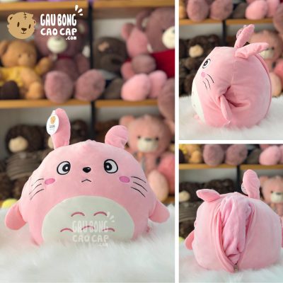 Gối mền đút tay 2in1 Totoro màu hồng lông mịn