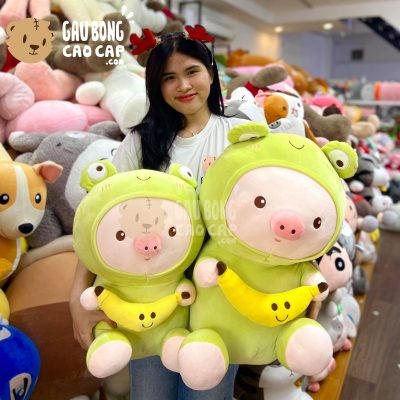 Heo Bông cosplay thú bông ôm trái cây