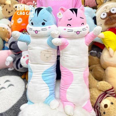 Chuột hamster đứng gối ôm dài