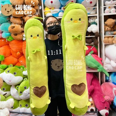Gấu Bông Chim Cánh Cụt Trái Bơ Xanh gối ôm dài