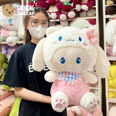 Gấu Kitty cosplay Cinnamoroll