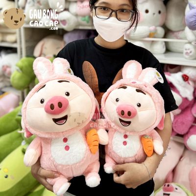 Heo Bông Tiktok cosplay Thỏ Hồng