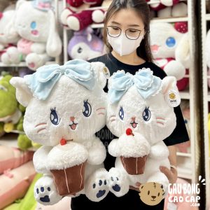 Mèo Bông Ngồi Ôm Bánh Kem Sinh Nhật