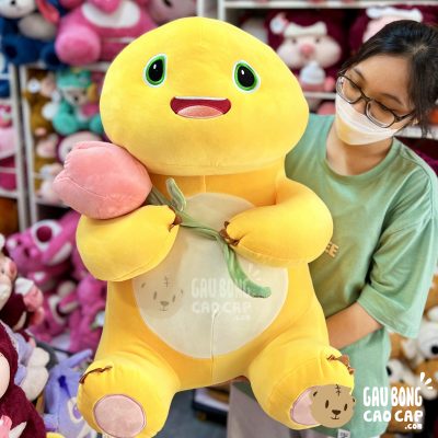 Gấu Bông Rồng Sữa ôm Hoa