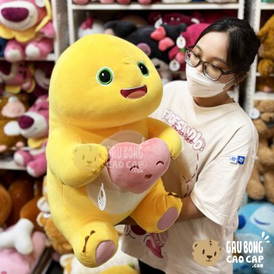 Gấu Bông Rồng Sữa ôm Tim