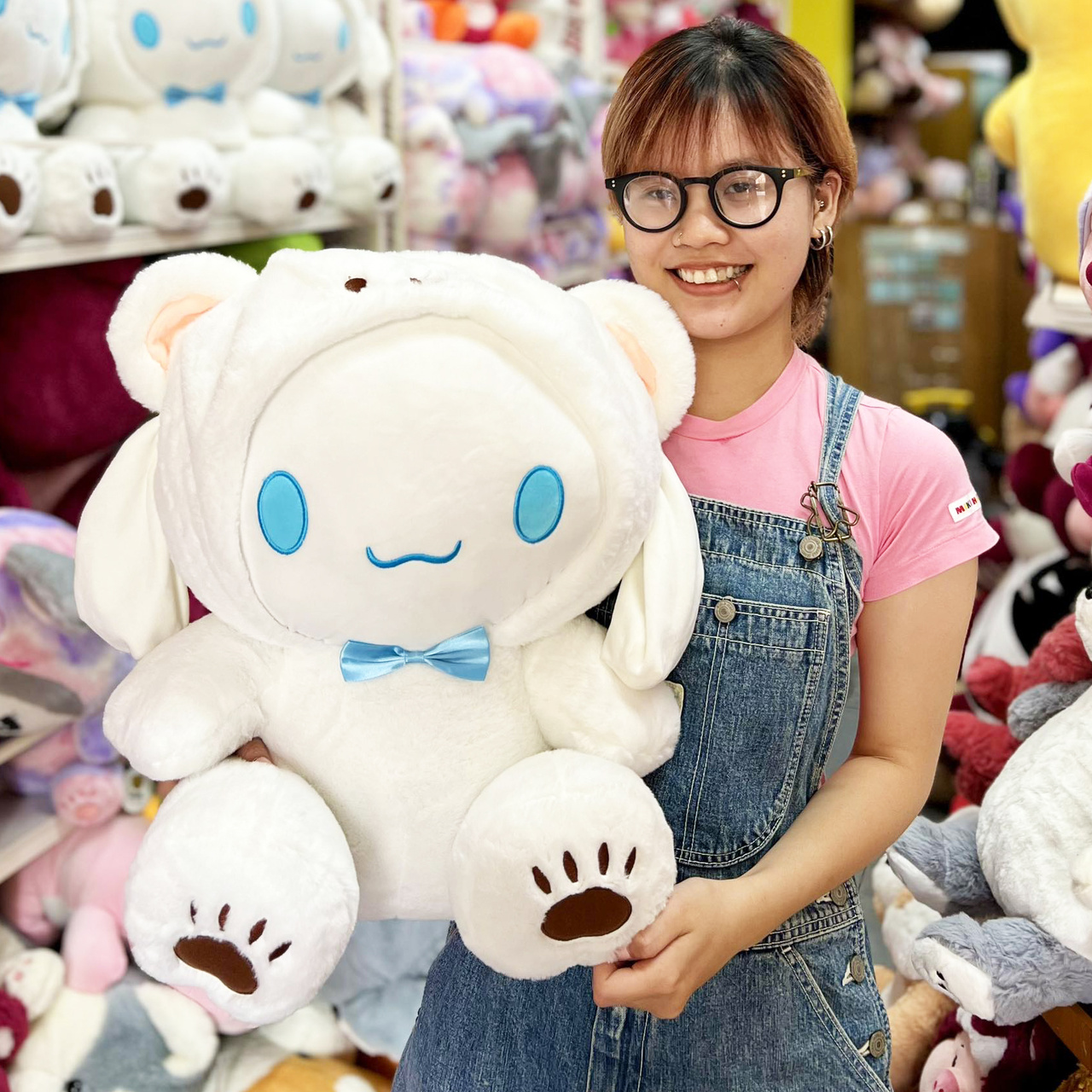 Thỏ Bông Cinnamoroll