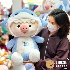 Heo Bông Ngồi cosplay Cá Mập Baby Shark - Xanh