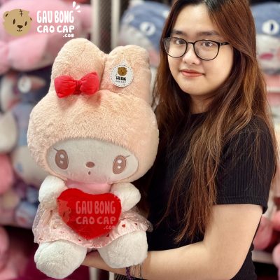 Gấu Bông Melody ôm Tim