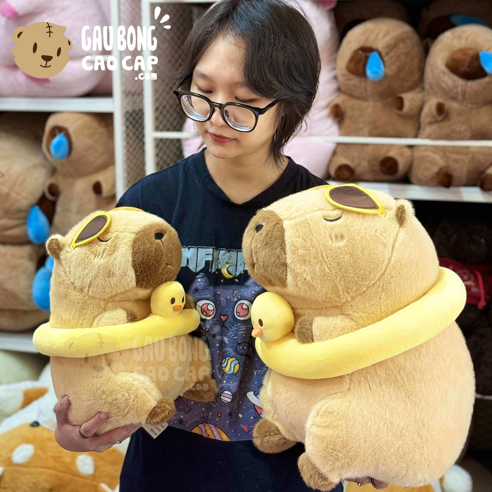 Gấu Bông Capybara đeo phao Vịt