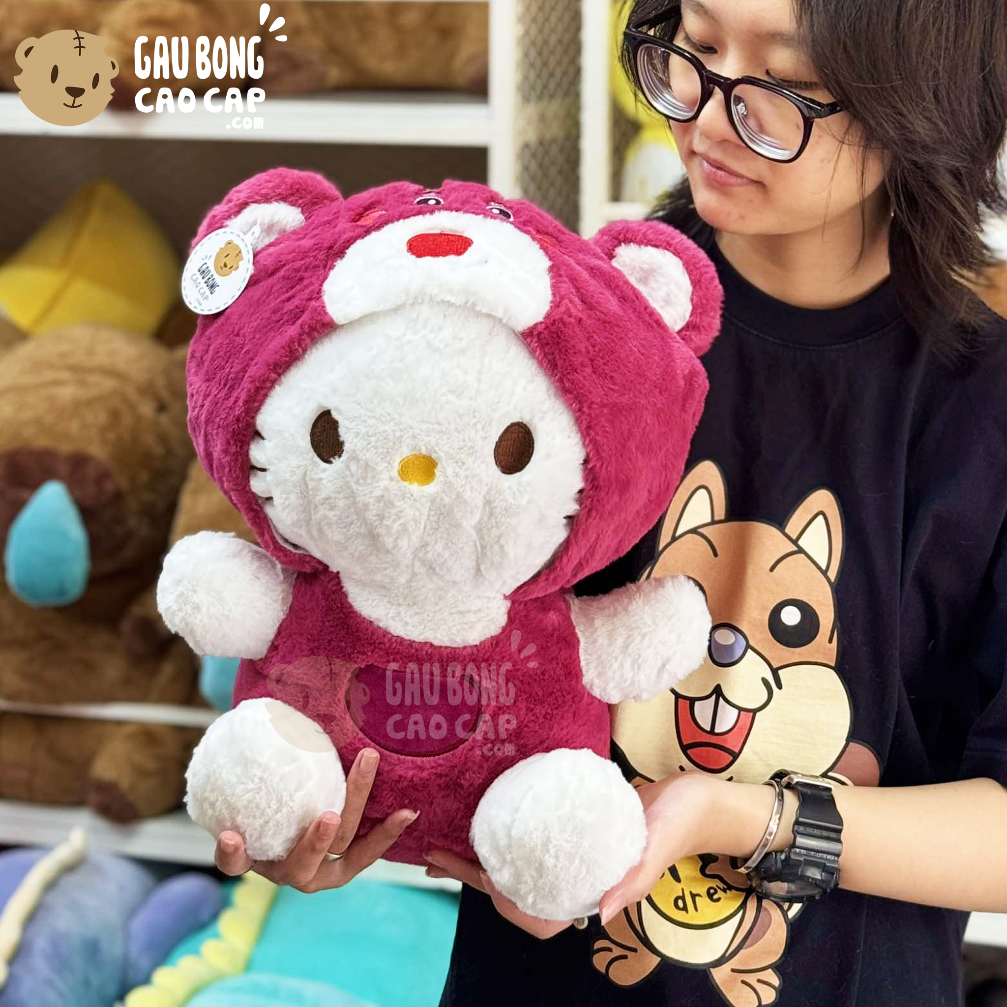 Gấu Bông Hello Kitty cosplay Lotso Hồng