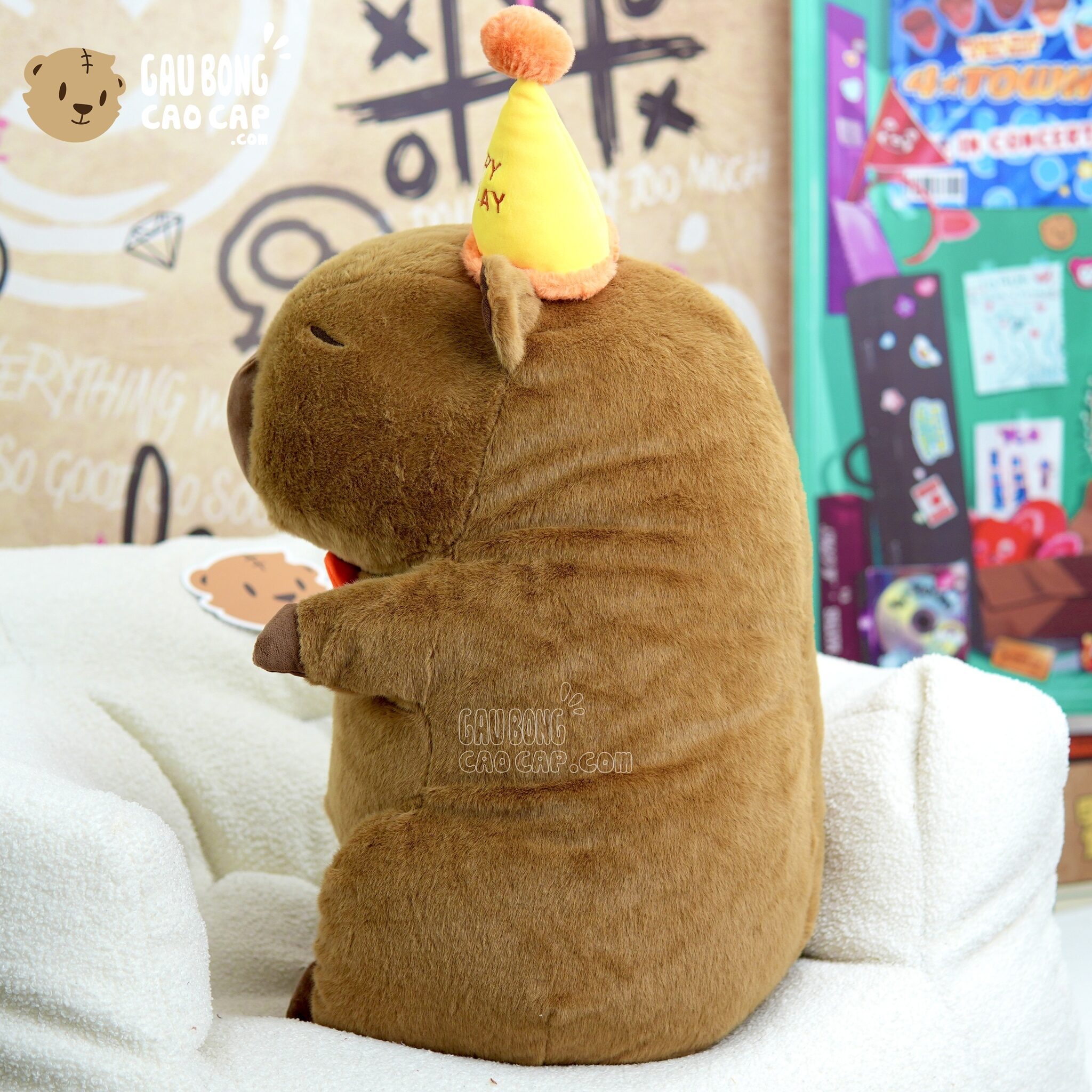 Gấu Bông Capybara đội nón Happy Birthday