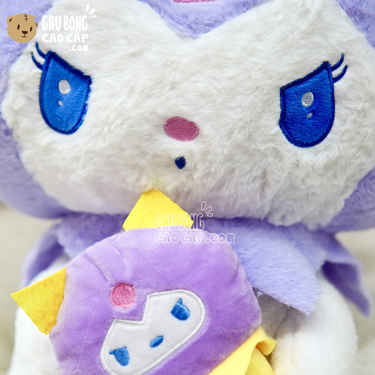 Gấu Bông Kuromi tím cầm kem