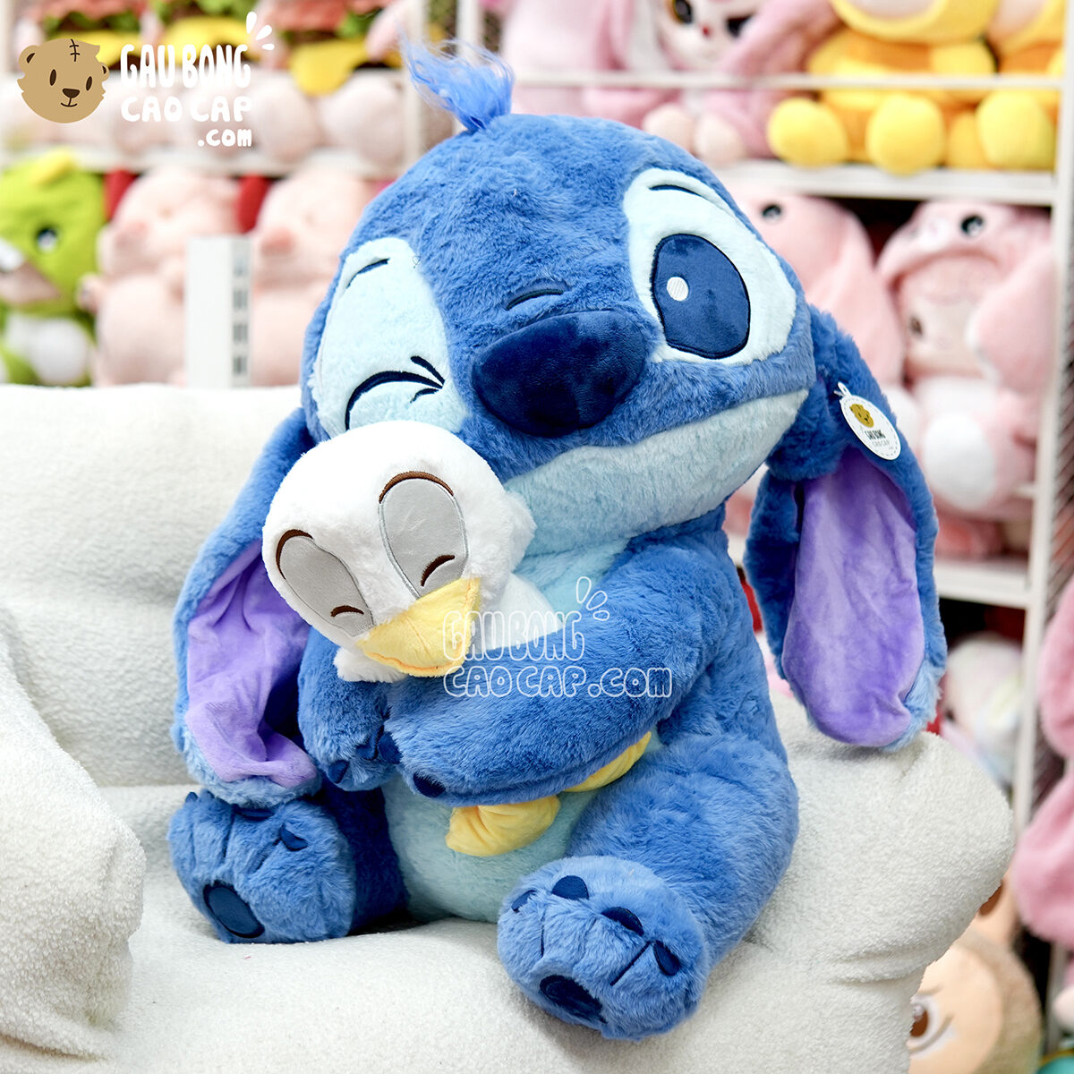 Gấu Bông Stitch xanh ôm Vịt Trắng