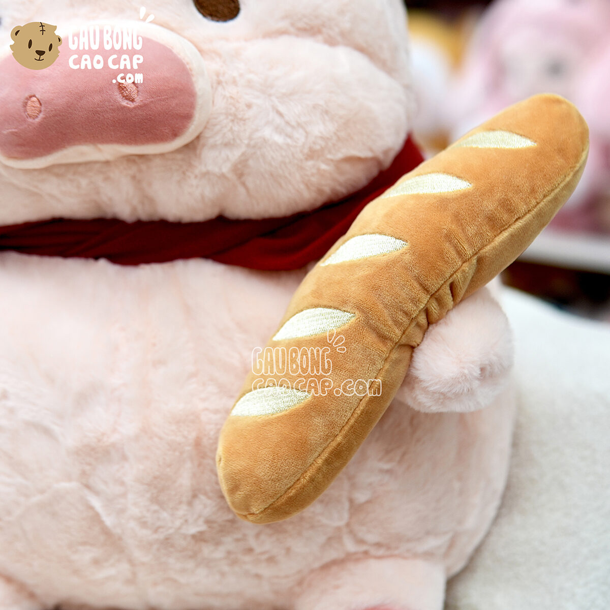 Heo Bông Lulu đầu bếp bánh mì