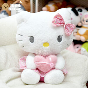 Gấu Bông Hello Kitty đầm hoa ôm tim