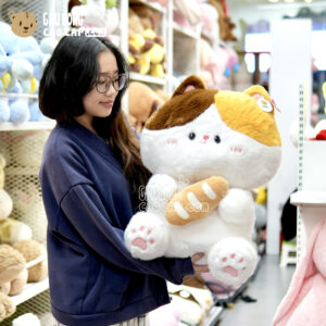 Mèo Bông Tam Thể cầm Bánh Mì