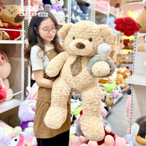Gấu Teddy lông xoắn đeo nhẫn