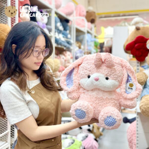 Thỏ Bông hồng đeo nơ Caro