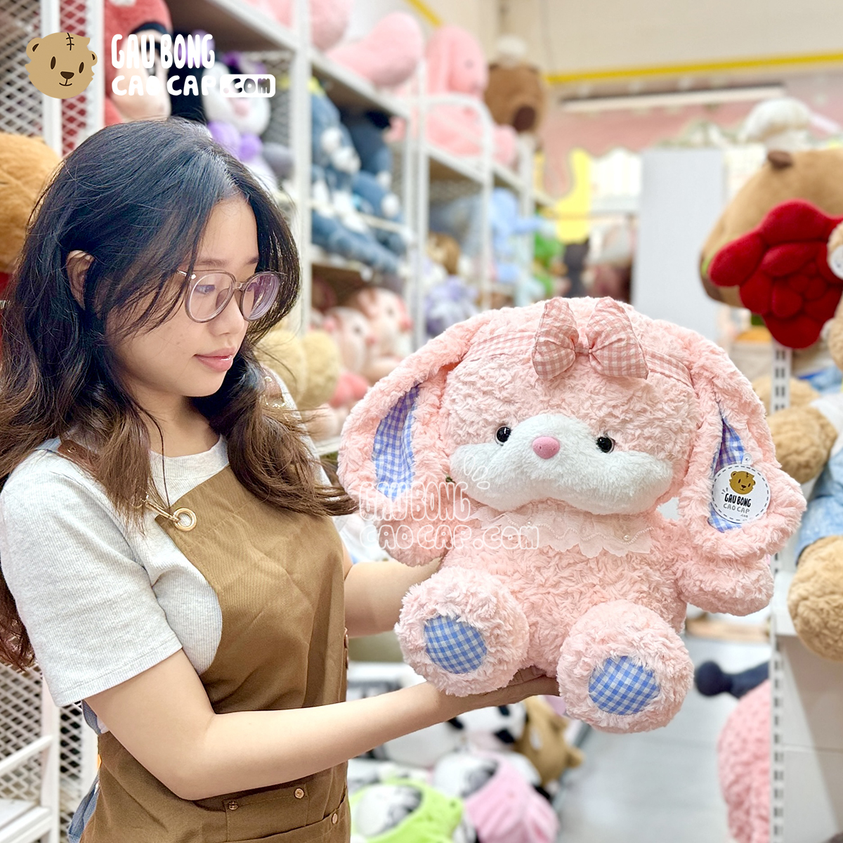 Thỏ Bông hồng đeo nơ Caro