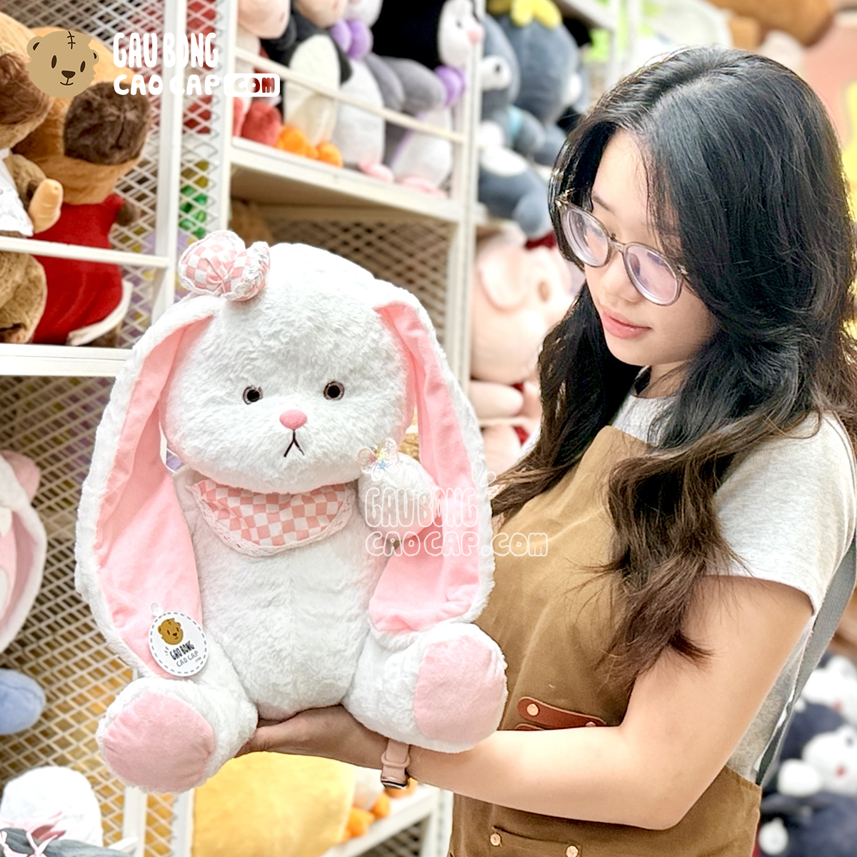 Thỏ Bông đeo yếm Caro hồng