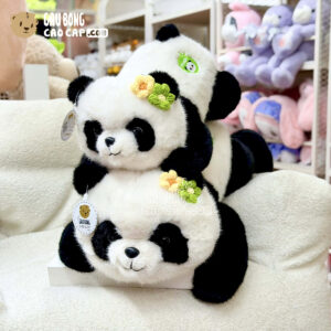 Gấu Bông Panda nằm cài hoa