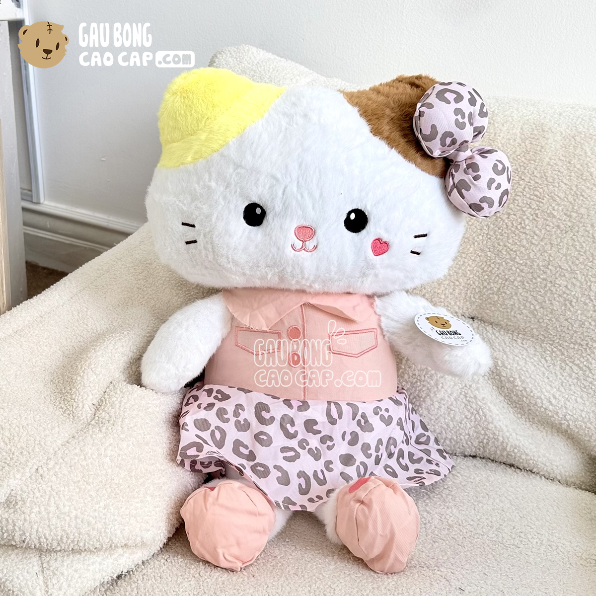 Mèo Bông mặc đầm hồng má tim