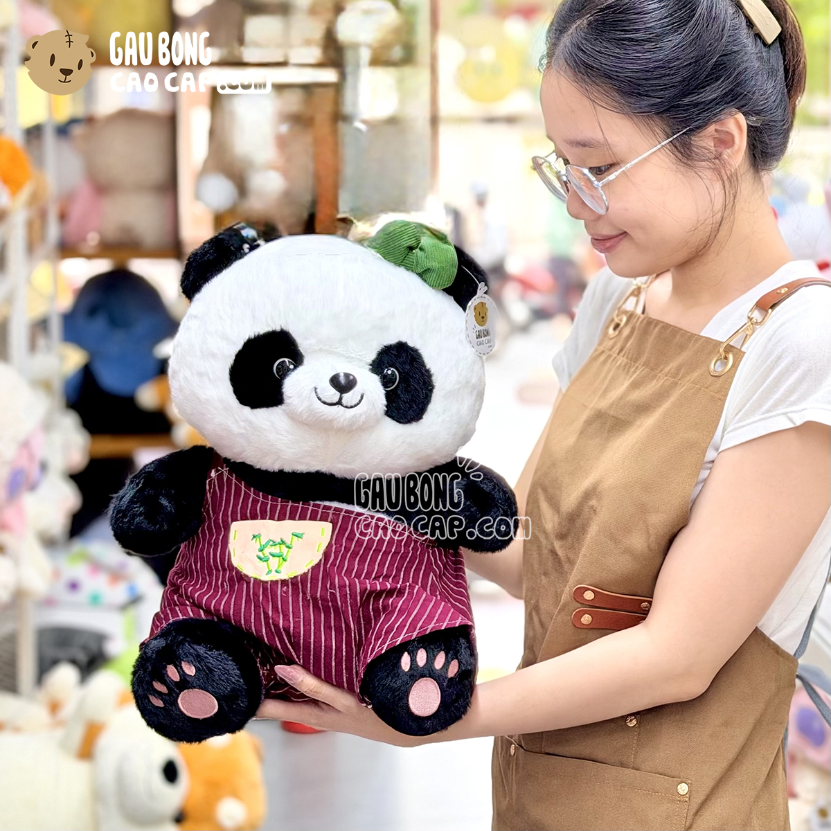 Gấu Bông Panda Ngồi Mặc Yếm Sọc